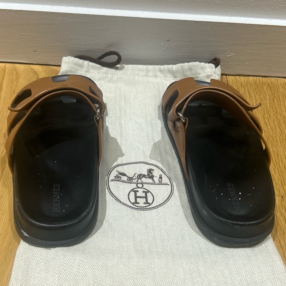 Women’s Hermes Tan and Black Sandals - Picture 11 of 12
